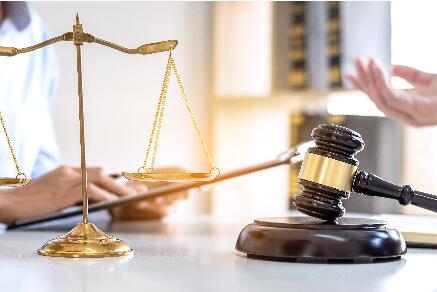 上海冠领律师事务所：签了空白房屋拆迁补偿协议遭强拆怎么办