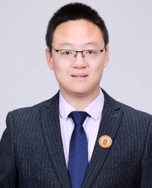 王利