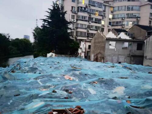 【胜诉故事】还未签安置补偿协议房屋已被强拆 村民请冠领律师维权首战告捷-1