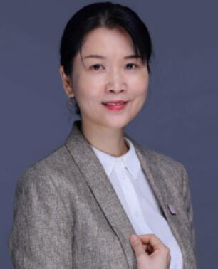 莫飞英