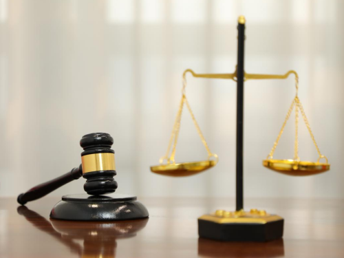 老字号糕点铺签了拆迁补偿协议被强拆还能索赔吗